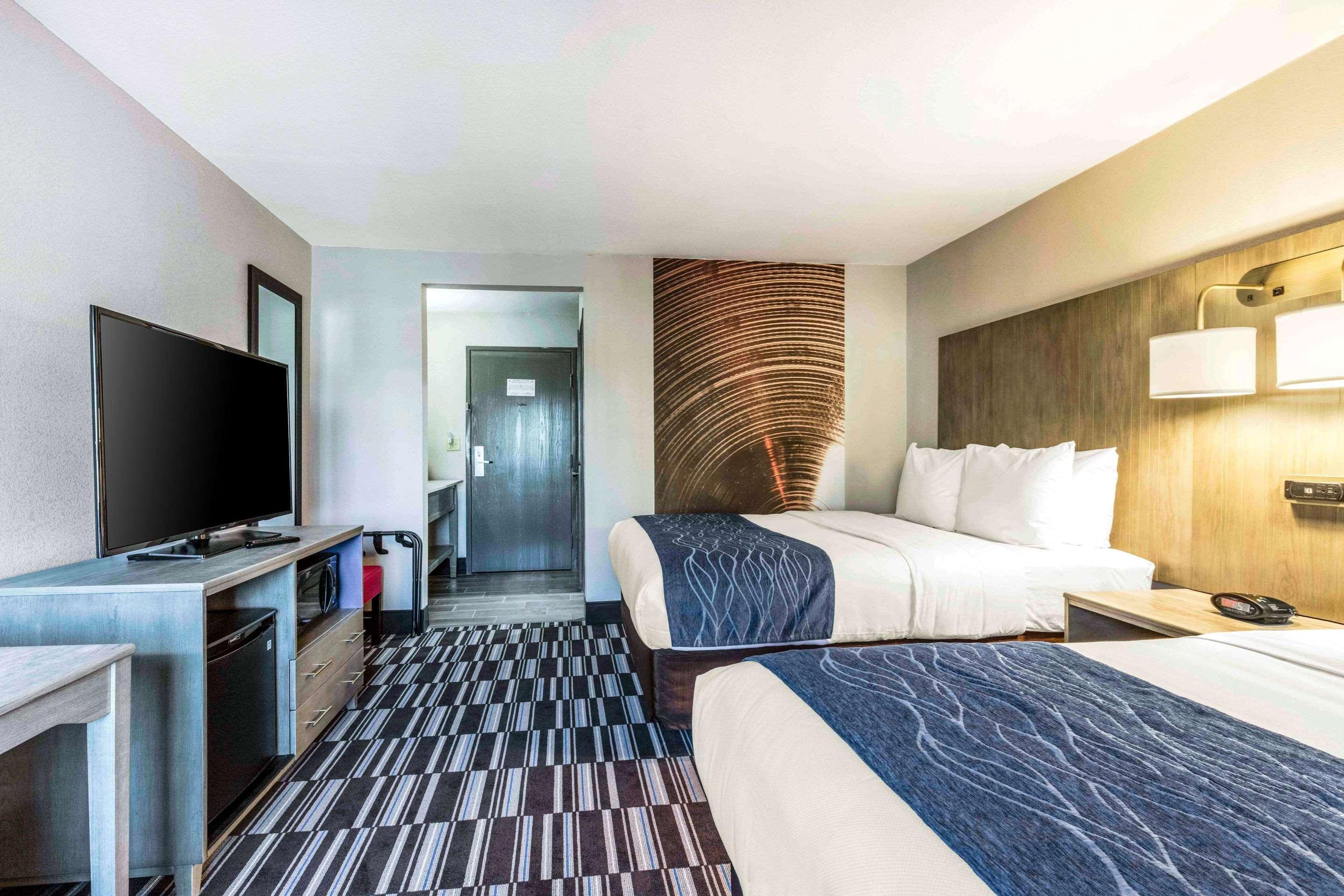 ממפיס Comfort Inn Airport מראה חיצוני תמונה