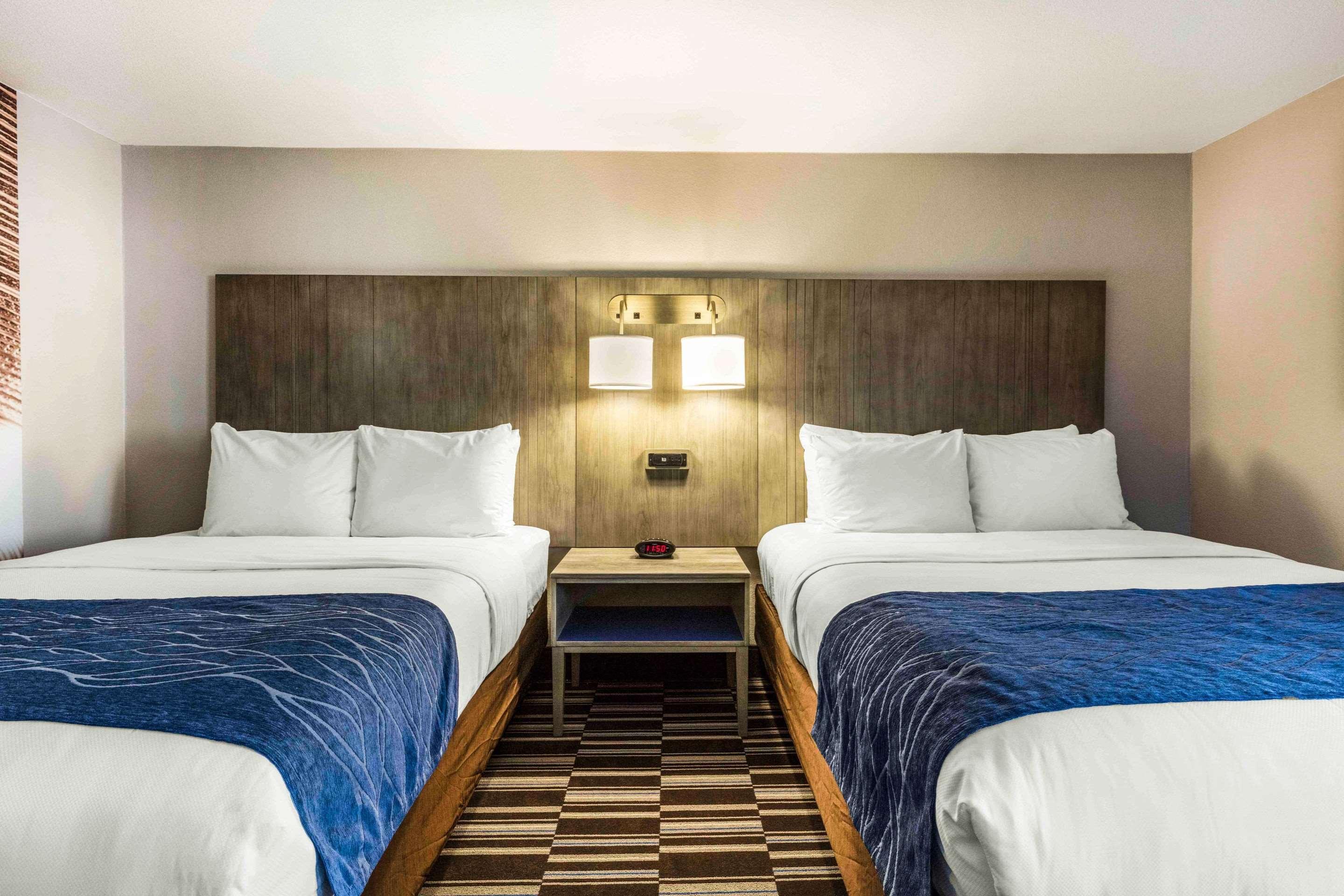 ממפיס Comfort Inn Airport מראה חיצוני תמונה