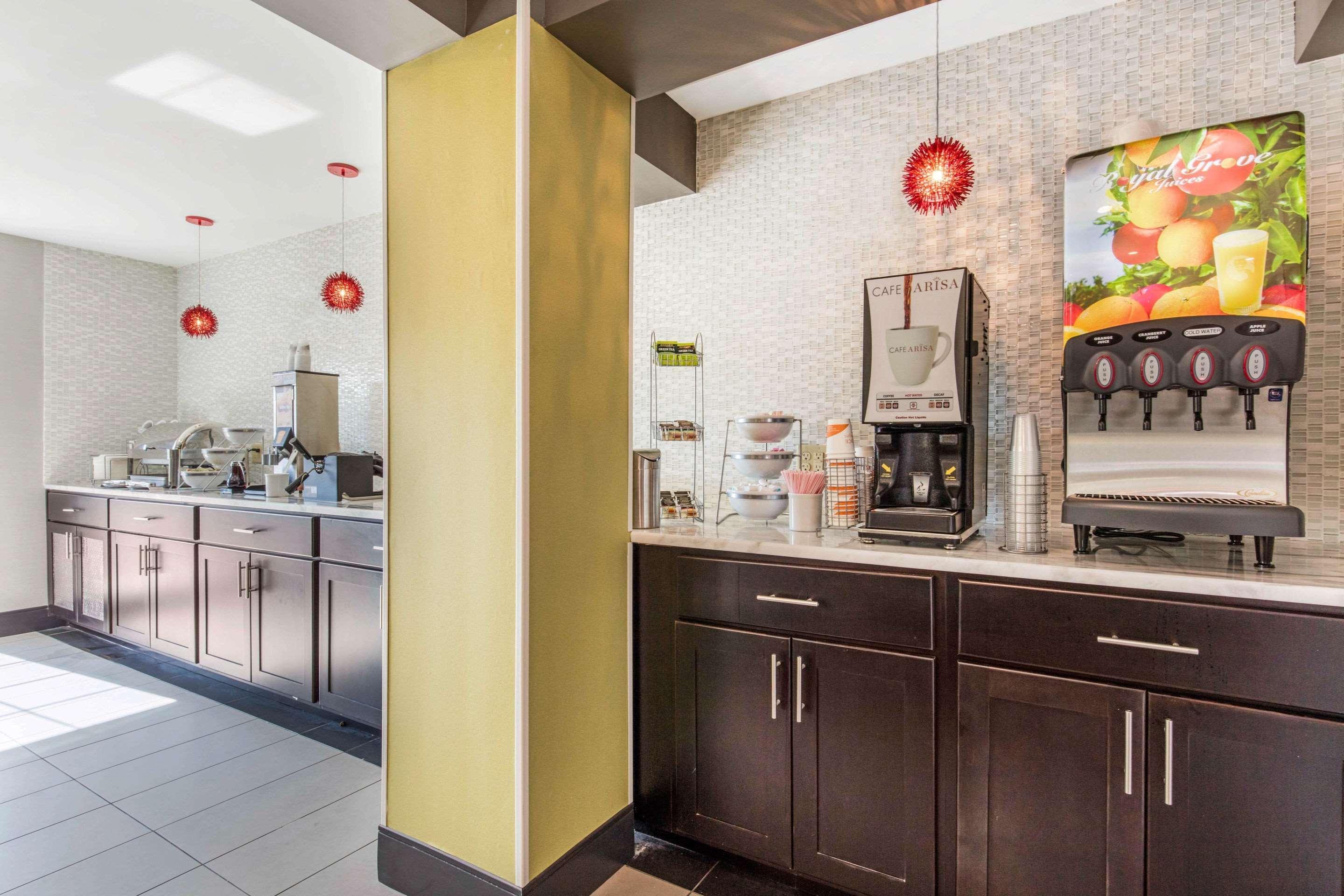 ממפיס Comfort Inn Airport מראה חיצוני תמונה