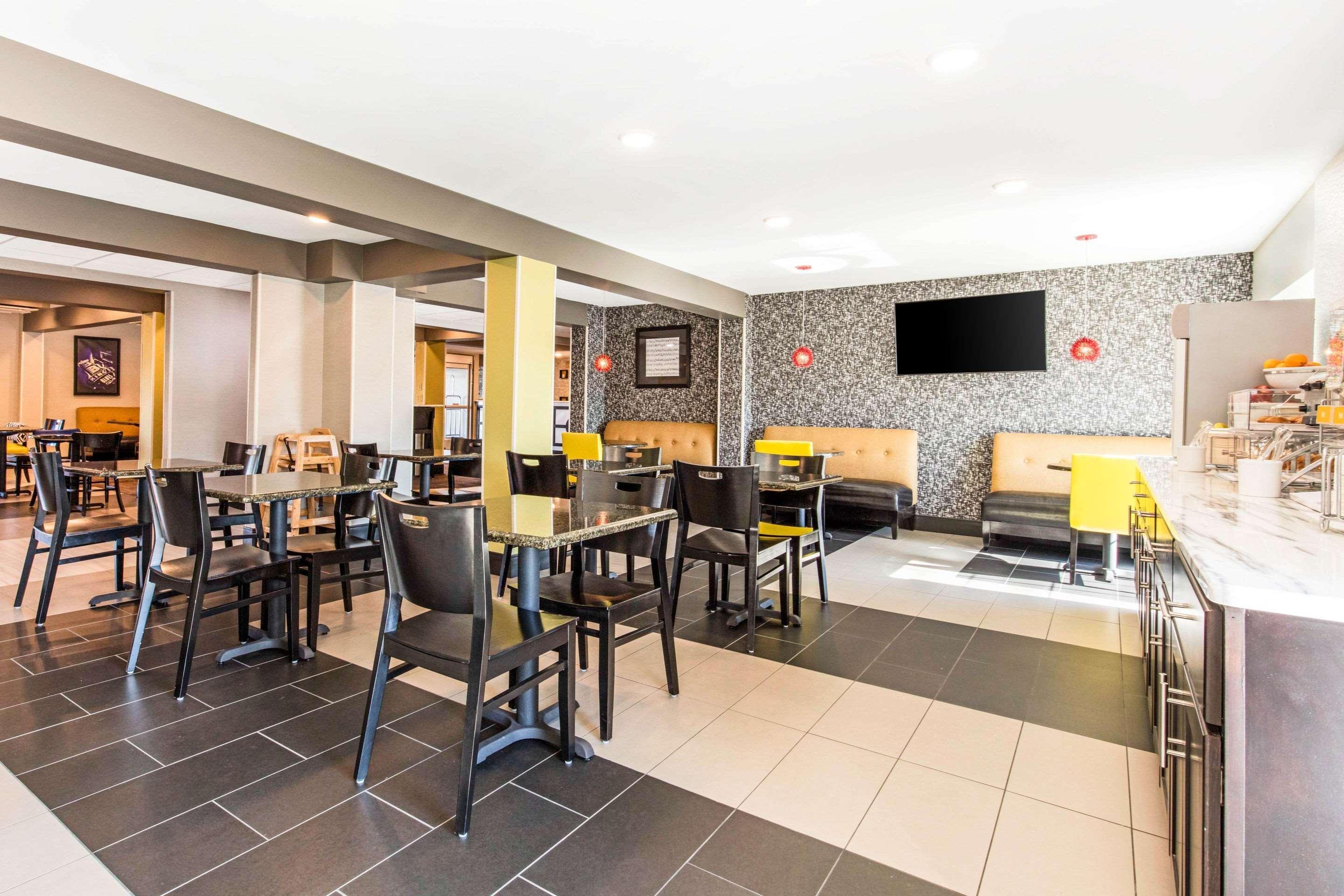 ממפיס Comfort Inn Airport מראה חיצוני תמונה