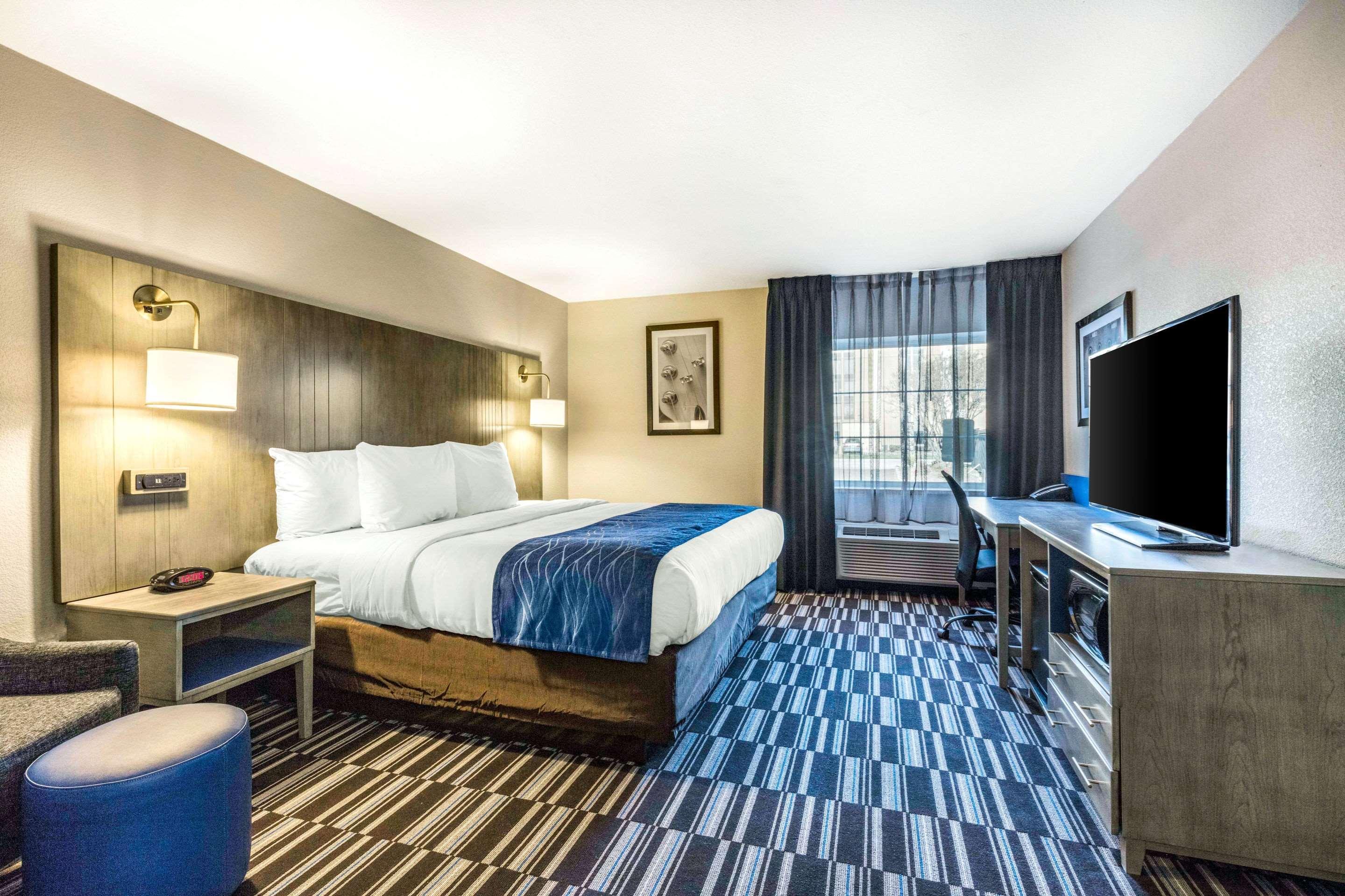 ממפיס Comfort Inn Airport מראה חיצוני תמונה