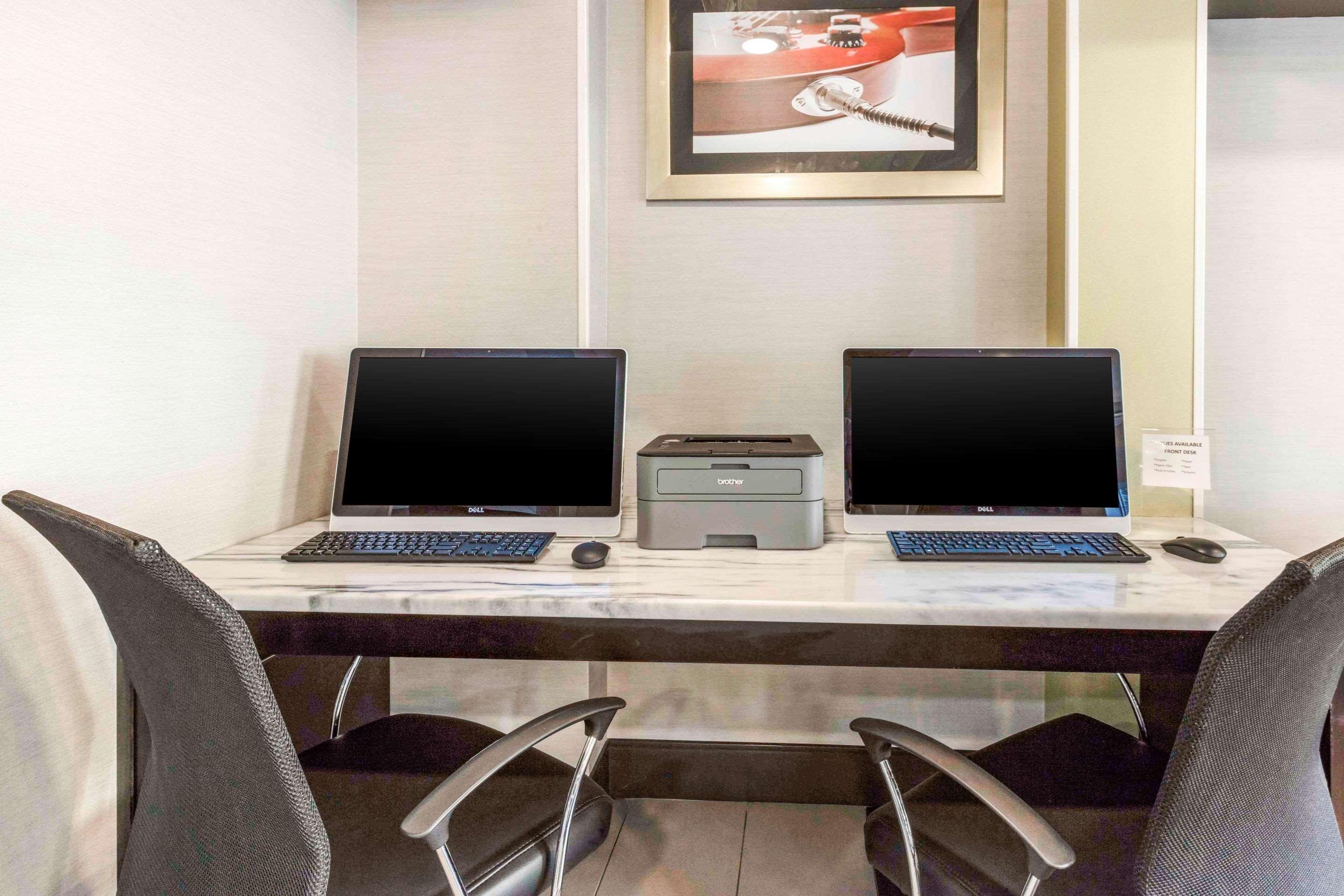 ממפיס Comfort Inn Airport מראה חיצוני תמונה