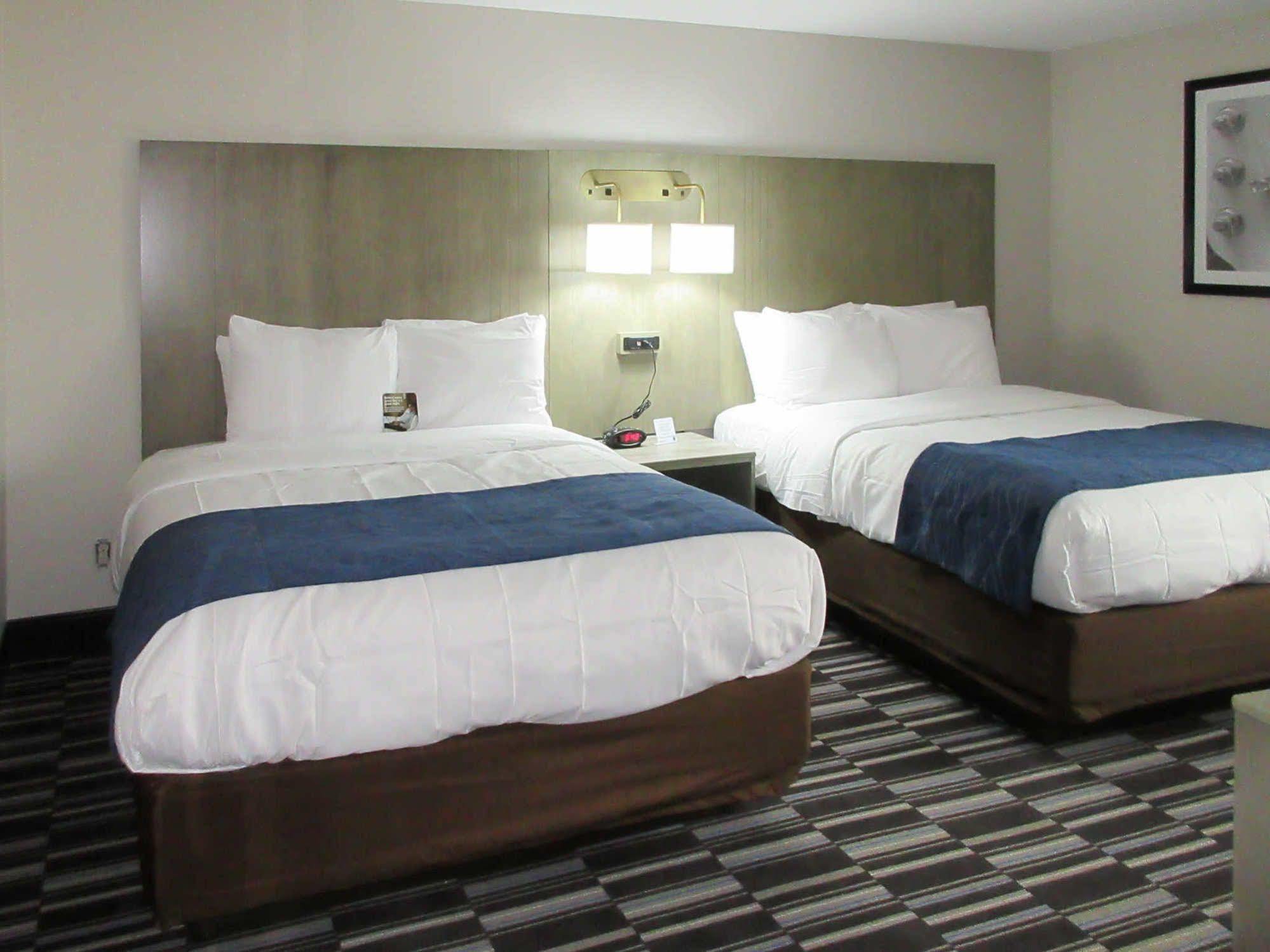 ממפיס Comfort Inn Airport מראה חיצוני תמונה
