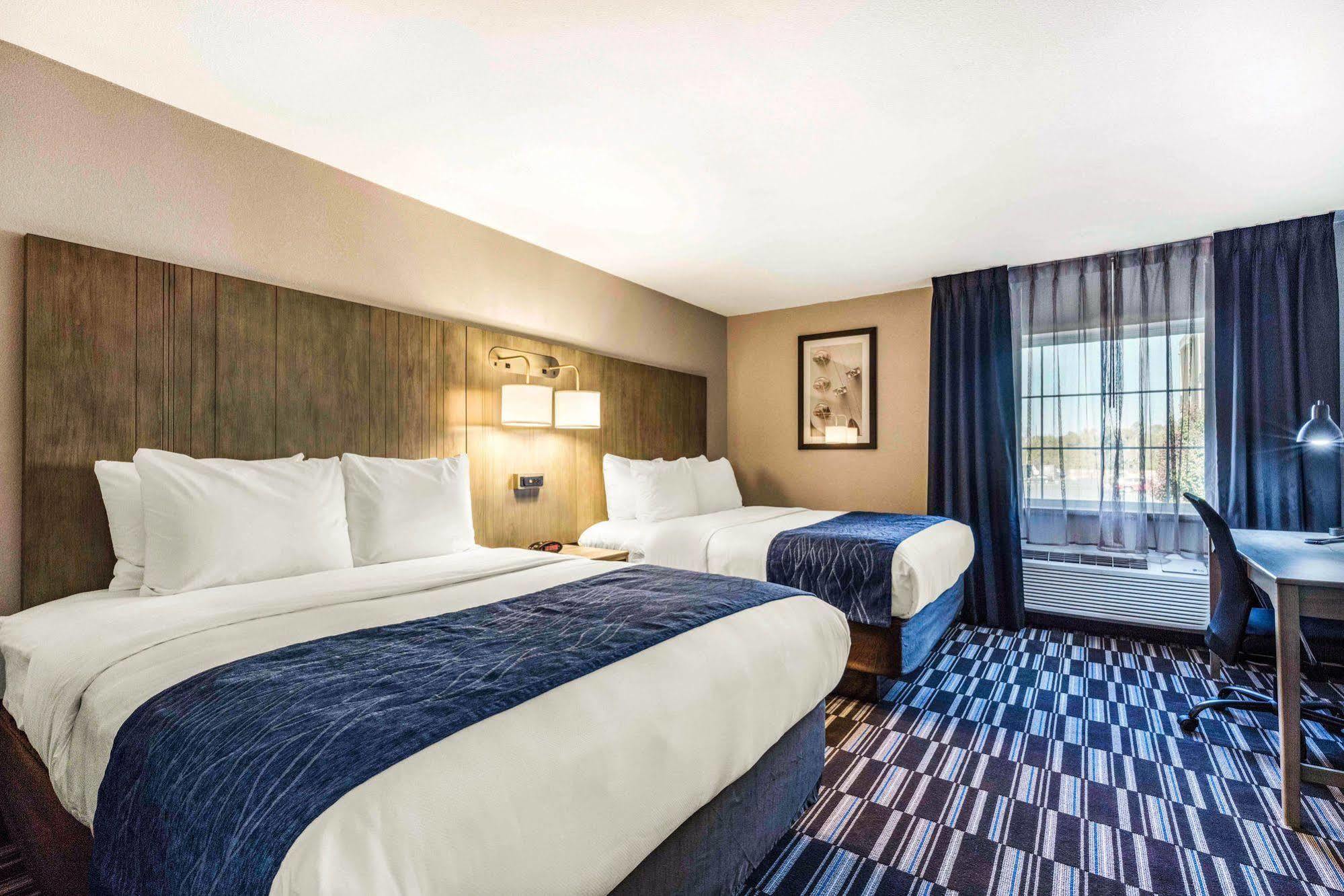 ממפיס Comfort Inn Airport מראה חיצוני תמונה
